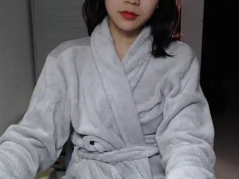 Snapshot of Bigg_Pussyy_Catt chatting on January 17, 2025, 6:04 am Bigg Pussyy Catt online show from January 17, 2025, 6:04 am