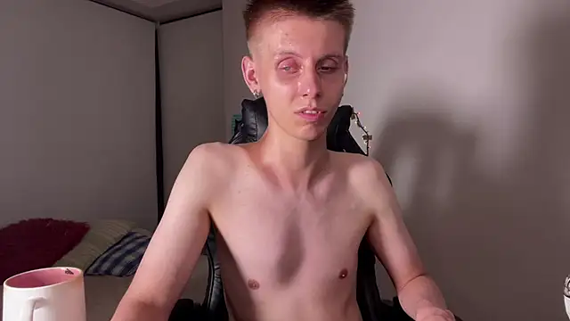 Snapshot of vladdymeow chatting on January 5, 2025, 5:20 am vladdymeow online show from January 5, 2025, 5:20 am