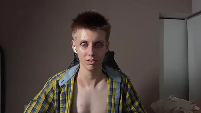 Snapshot of vladdymeow chatting on January 27, 2025, 12:33 am vladdymeow online show from January 27, 2025, 12:33 am