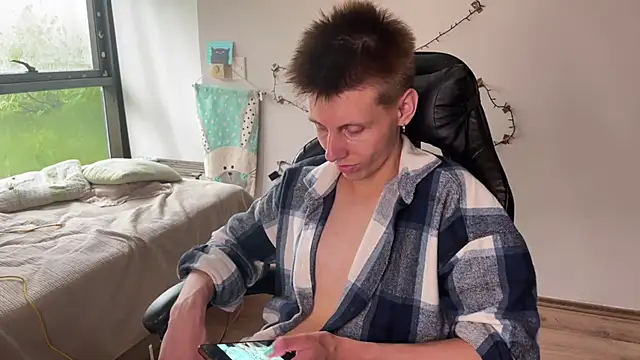 Snapshot of vladdymeow chatting on February 5, 2025, 6:26 pm vladdymeow online show from February 5, 2025, 6:26 pm