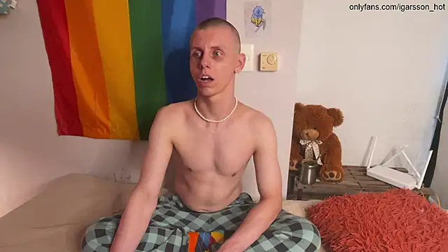 Snapshot of vladdymeow chatting on October 28, 2025, 10:12 pm vladdymeow online show from October 28, 2025, 10:12 pm