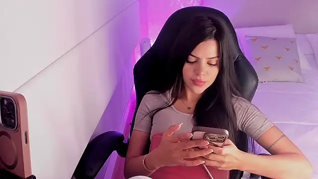 Snapshot of salome__11 chatting on January 21, 2025, 5:16 am salome  11 online show from January 21, 2025, 5:16 am