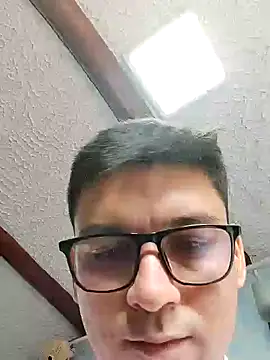 Snapshot of Business_dickkk chatting on January 2, 2025, 2:13 pm Business dickkk online show from January 2, 2025, 2:13 pm