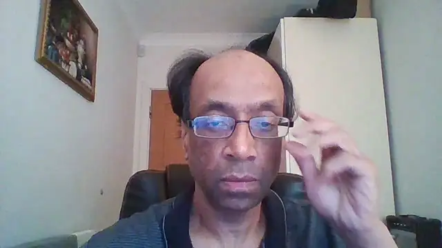 Snapshot of rauncher1 chatting on February 24, 2025, 11:32 am rauncher1 online show from February 24, 2025, 11:32 am