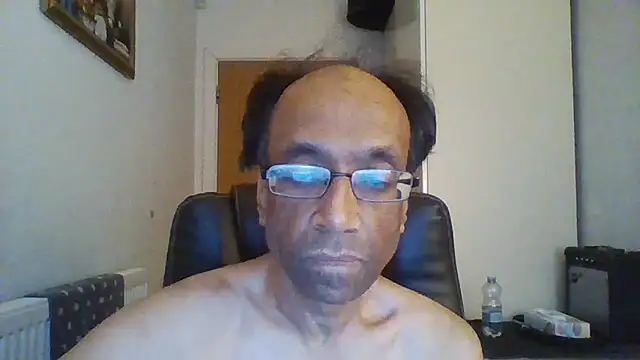 Snapshot of rauncher1 chatting on September 16, 2025, 8:48 am rauncher1 online show from September 16, 2025, 8:48 am