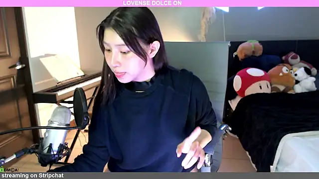 Snapshot of minarocket_ chatting on December 6, 2024, 4:06 pm minarocket online show from December 6, 2024, 4:06 pm