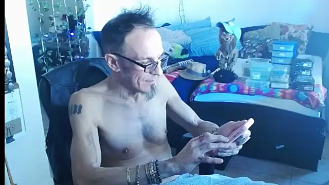 Snapshot of mycock2474u chatting on February 25, 2025, 6:42 pm mycock2474u online show from February 25, 2025, 6:42 pm