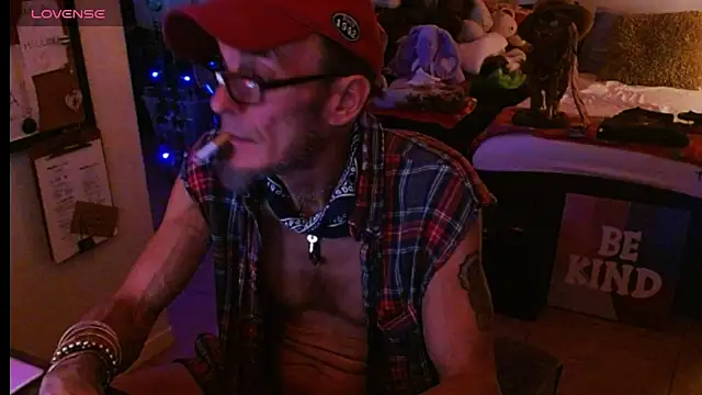 Snapshot of mycock2474u chatting on March 16, 2025, 9:27 am mycock2474u online show from March 16, 2025, 9:27 am