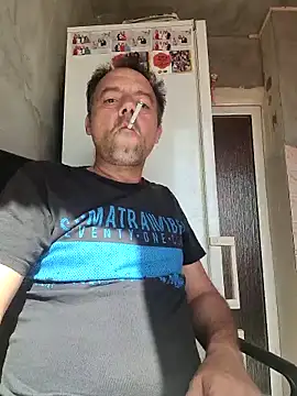 Snapshot of david_geam chatting on September 13, 2025, 12:16 pm david geam online show from September 13, 2025, 12:16 pm