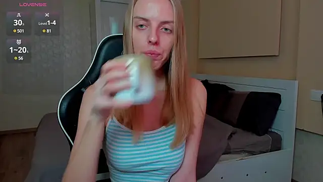 Snapshot of Jam_cream chatting on March 11, 2025, 7:37 am Jam cream online show from March 11, 2025, 7:37 am