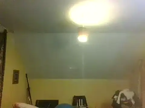 Snapshot of londonfuckwhore chatting on February 23, 2025, 10:53 pm londonfuckwhore online show from February 23, 2025, 10:53 pm