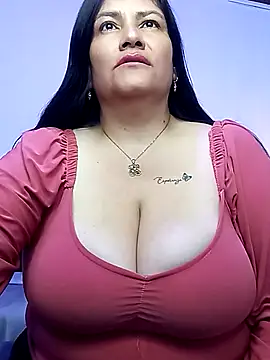 Snapshot of salomexlove_20 chatting on September 24, 2025, 1:25 pm salomexlove 20 online show from September 24, 2025, 1:25 pm