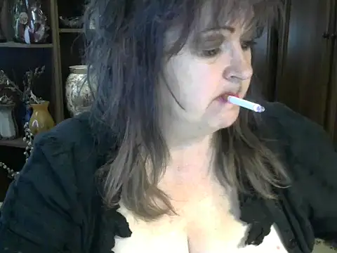 Snapshot of ElenaZed chatting on December 11, 2024, 9:09 am ElenaZed online show from December 11, 2024, 9:09 am