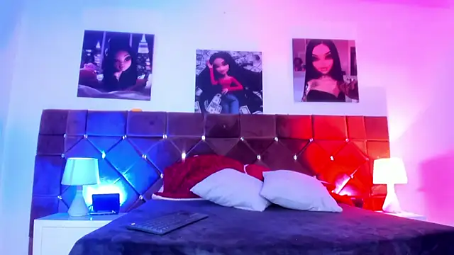 Snapshot of Ariana_lopezz chatting on February 6, 2025, 12:16 pm Ariana lopezz online show from February 6, 2025, 12:16 pm