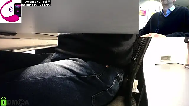 Snapshot of pliko chatting on February 25, 2025, 3:38 pm pliko online show from February 25, 2025, 3:38 pm