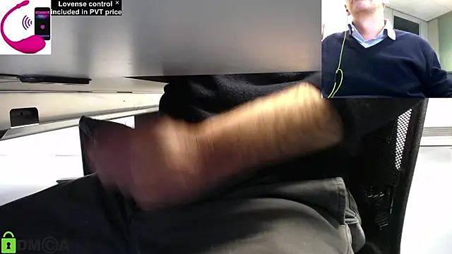 Snapshot of pliko chatting on October 21, 2025, 2:07 pm pliko online show from October 21, 2025, 2:07 pm