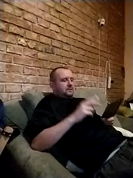 Snapshot of MrWhitePL chatting on October 29, 2025, 10:00 pm MrWhitePL online show from October 29, 2025, 10:00 pm