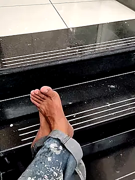 Snapshot of indianSmartboy chatting on October 27, 2025, 5:44 am indianSmartboy online show from October 27, 2025, 5:44 am