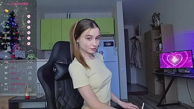  Sweet Lilit  online show from January 15, 2025, 10:38 am