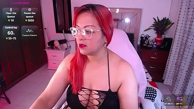 Snapshot of salomecastro_ chatting on March 7, 2025, 3:08 am salomecastro online show from March 7, 2025, 3:08 am