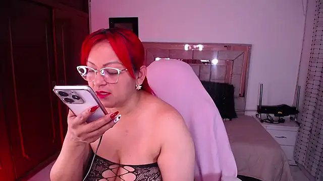 Snapshot of salomecastro_ chatting on October 16, 2025, 3:29 am salomecastro online show from October 16, 2025, 3:29 am