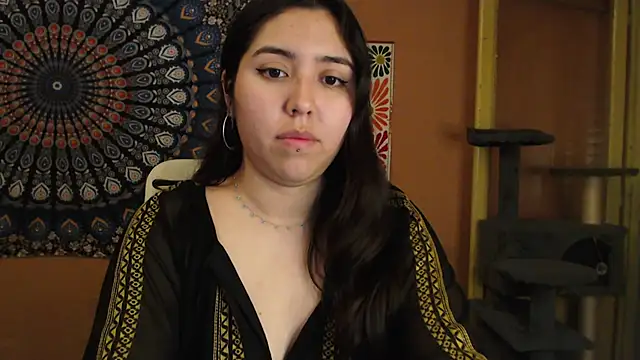 Snapshot of IntimateTales chatting on December 8, 2024, 7:54 pm IntimateTales online show from December 8, 2024, 7:54 pm