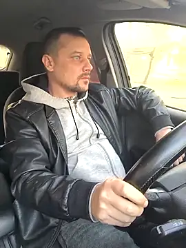 Snapshot of DanielOhCool chatting on March 6, 2025, 2:18 pm DanielOhCool online show from March 6, 2025, 2:18 pm