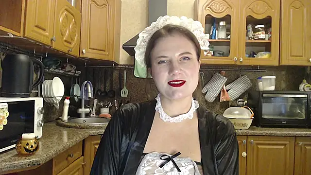 Snapshot of LizaCakes chatting on October 16, 2025, 12:17 pm LizaCakes online show from October 16, 2025, 12:17 pm