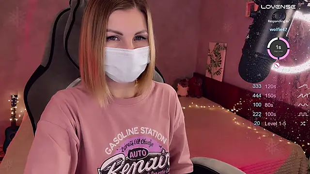 Snapshot of Your_Sweet_Lilu chatting on February 17, 2025, 7:42 pm Your Sweet Lilu online show from February 17, 2025, 7:42 pm