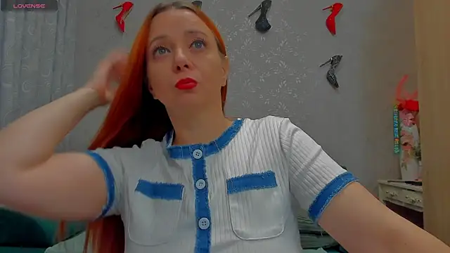 Snapshot of emilianna666 chatting on October 8, 2025, 8:34 am emilianna666 online show from October 8, 2025, 8:34 am