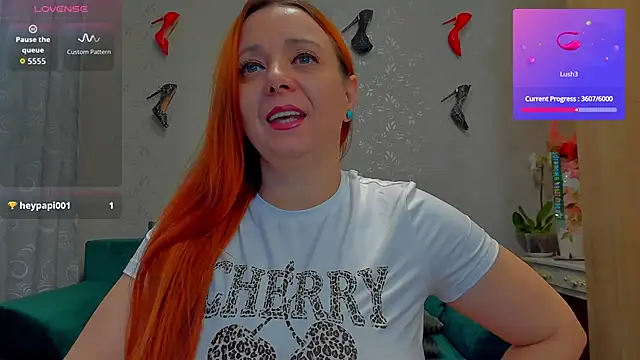 Snapshot of emilianna666 chatting on October 25, 2025, 11:51 am emilianna666 online show from October 25, 2025, 11:51 am