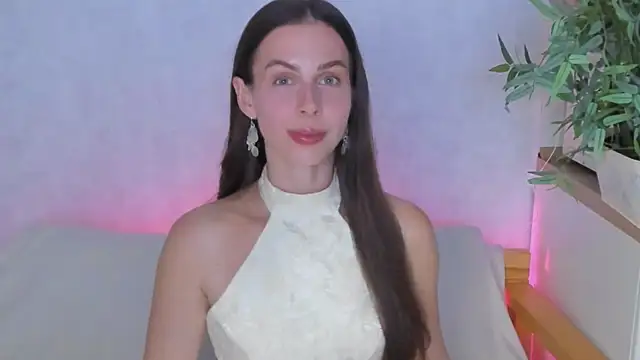 Teresa Hardly online show from September 23, 2025, 7:50 pm