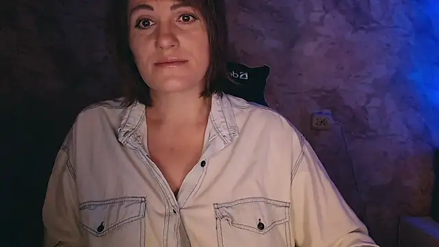 Snapshot of _letty_ chatting on January 11, 2025, 11:13 pm  letty  online show from January 11, 2025, 11:13 pm