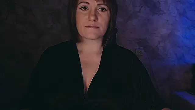 Snapshot of _letty_ chatting on January 30, 2025, 9:14 pm  letty  online show from January 30, 2025, 9:14 pm