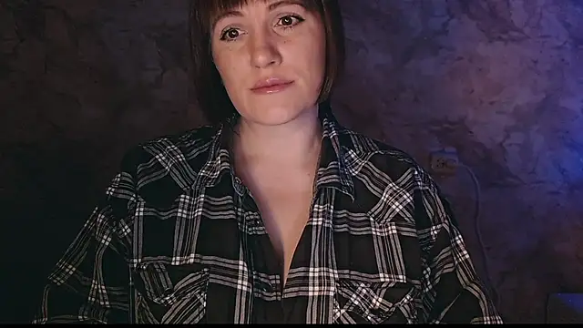 Snapshot of _letty_ chatting on March 19, 2025, 9:16 pm  letty  online show from March 19, 2025, 9:16 pm