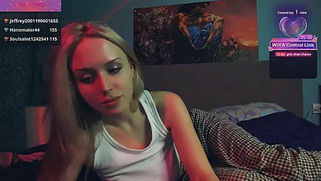 Snapshot of Linda_Roxy chatting on March 2, 2025, 8:29 pm Linda Roxy online show from March 2, 2025, 8:29 pm