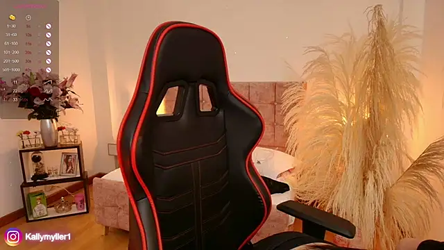 Snapshot of KallyMyller1 chatting on February 19, 2025, 7:16 pm KallyMyller1 online show from February 19, 2025, 7:16 pm