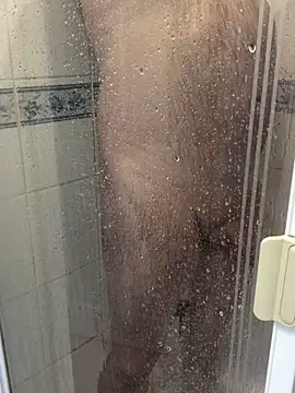 Snapshot of Free2cum4u chatting on January 25, 2025, 11:02 am Free2cum4u online show from January 25, 2025, 11:02 am