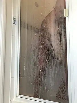 Snapshot of Free2cum4u chatting on March 15, 2025, 10:24 am Free2cum4u online show from March 15, 2025, 10:24 am