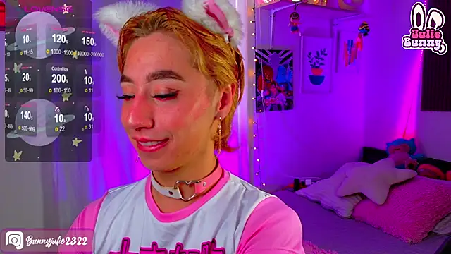 Snapshot of Littlebunny21 chatting on March 18, 2025, 8:37 pm Littlebunny21 online show from March 18, 2025, 8:37 pm