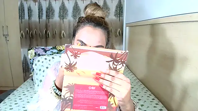 Snapshot of sexyindianchic chatting on January 20, 2025, 6:21 pm sexyindianchic online show from January 20, 2025, 6:21 pm