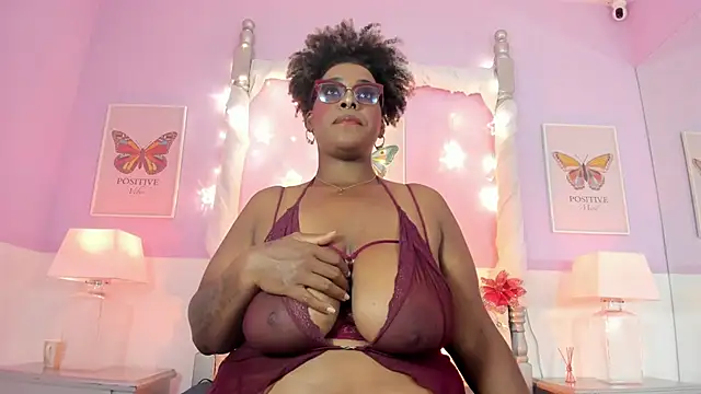 Snapshot of DakotaSexShow chatting on February 28, 2025, 7:46 pm DakotaSexShow online show from February 28, 2025, 7:46 pm