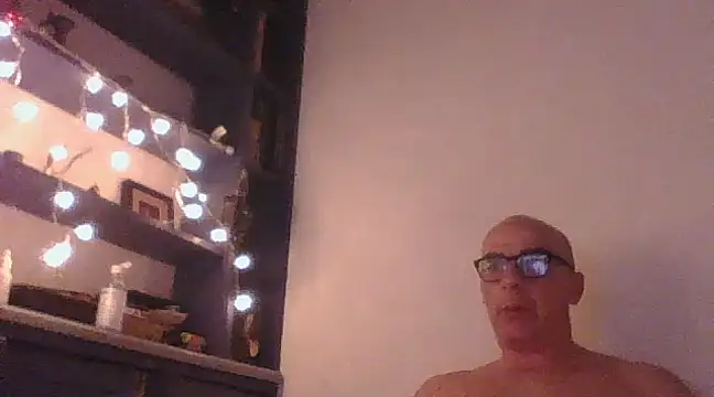 Snapshot of Valdorv666 chatting on January 12, 2025, 12:49 am Valdorv666 online show from January 12, 2025, 12:49 am