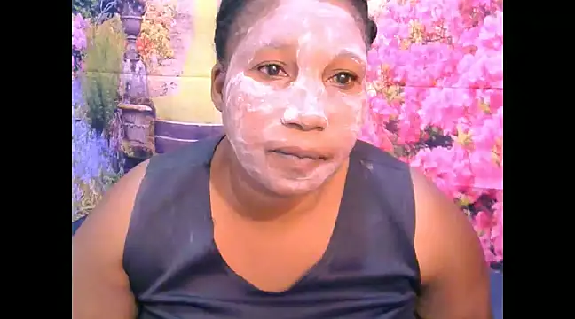 Snapshot of mysticeboney chatting on January 27, 2025, 11:43 am mysticeboney online show from January 27, 2025, 11:43 am