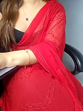 Snapshot of aliyaah_singh chatting on January 10, 2025, 10:46 pm aliyaah singh online show from January 10, 2025, 10:46 pm