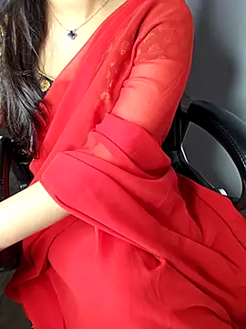 Snapshot of aliyaah_singh chatting on November 18, 2025, 6:12 pm aliyaah singh online show from November 18, 2025, 6:12 pm