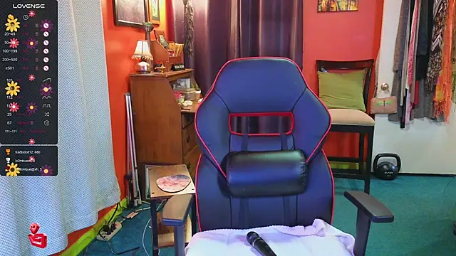 Snapshot of Good-Juju chatting on January 14, 2025, 10:02 pm Good-Juju online show from January 14, 2025, 10:02 pm