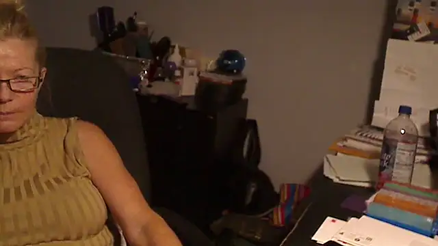 Snapshot of XTRAHORNYONE chatting on January 11, 2025, 12:22 am XTRAHORNYONE online show from January 11, 2025, 12:22 am