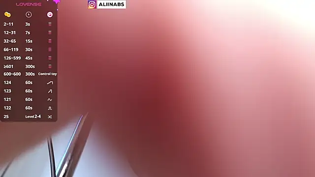 Snapshot of aliiiiiina chatting on February 21, 2025, 3:56 am aliiiiiina online show from February 21, 2025, 3:56 am