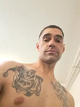 Snapshot of 2223joker chatting on October 27, 2025, 10:58 pm 2223joker online show from October 27, 2025, 10:58 pm